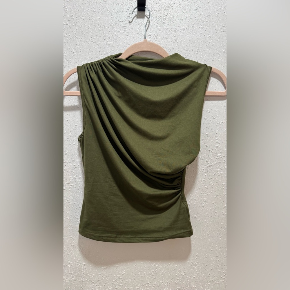 Women's Coral Patterned Tank Top